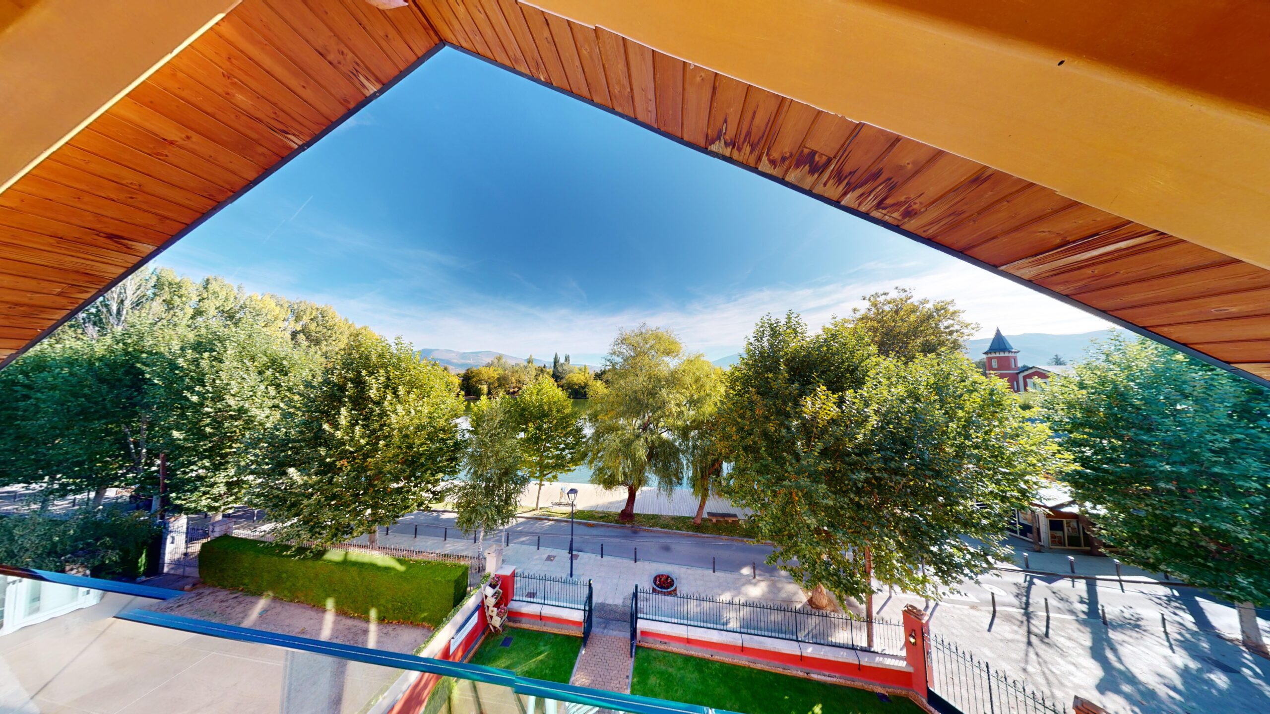 Vistas al lago del Apartamento Loft de la Cerdaña en Puigcerdá - Torreta del Llac