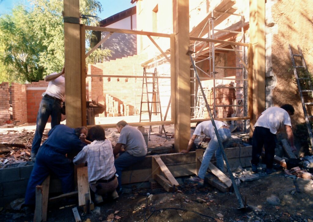 Obras de rehabilitación de la planta baja de Torreta del Llac en Puigcerdá, La Cerdaña